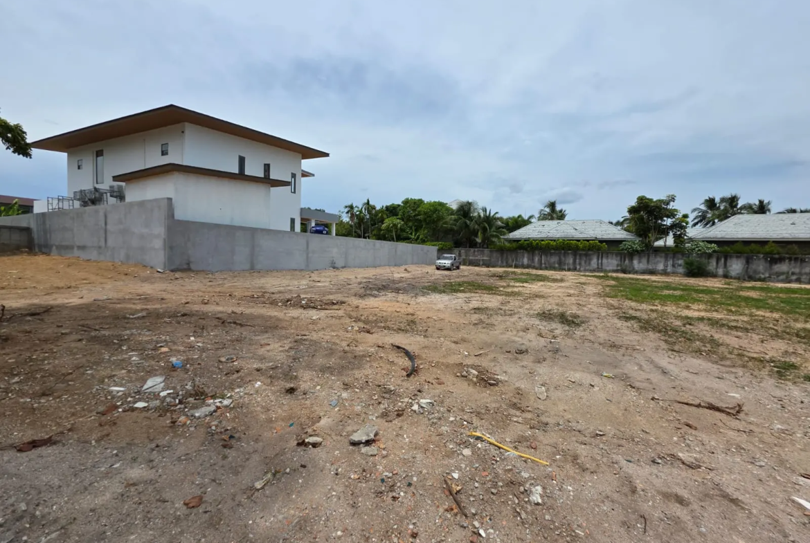 Beach Front Land in Plai Laem For Sale