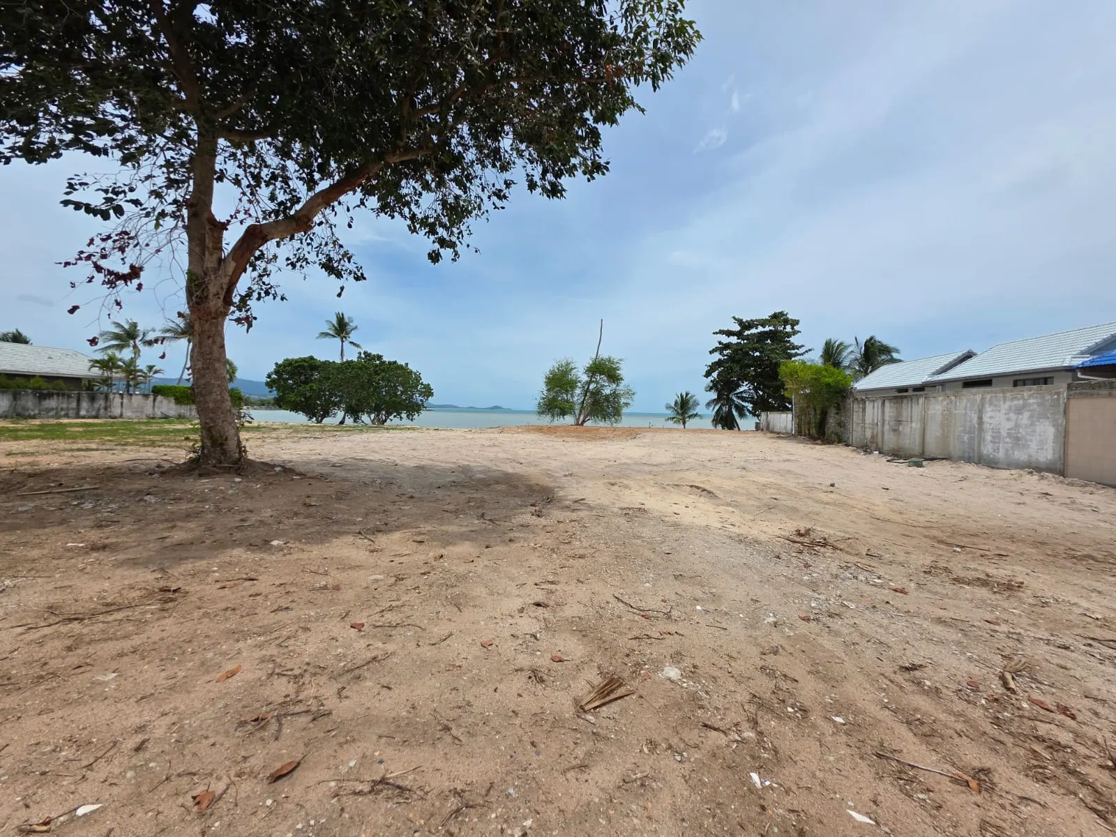 Beach Front Land in Plai Laem For Sale