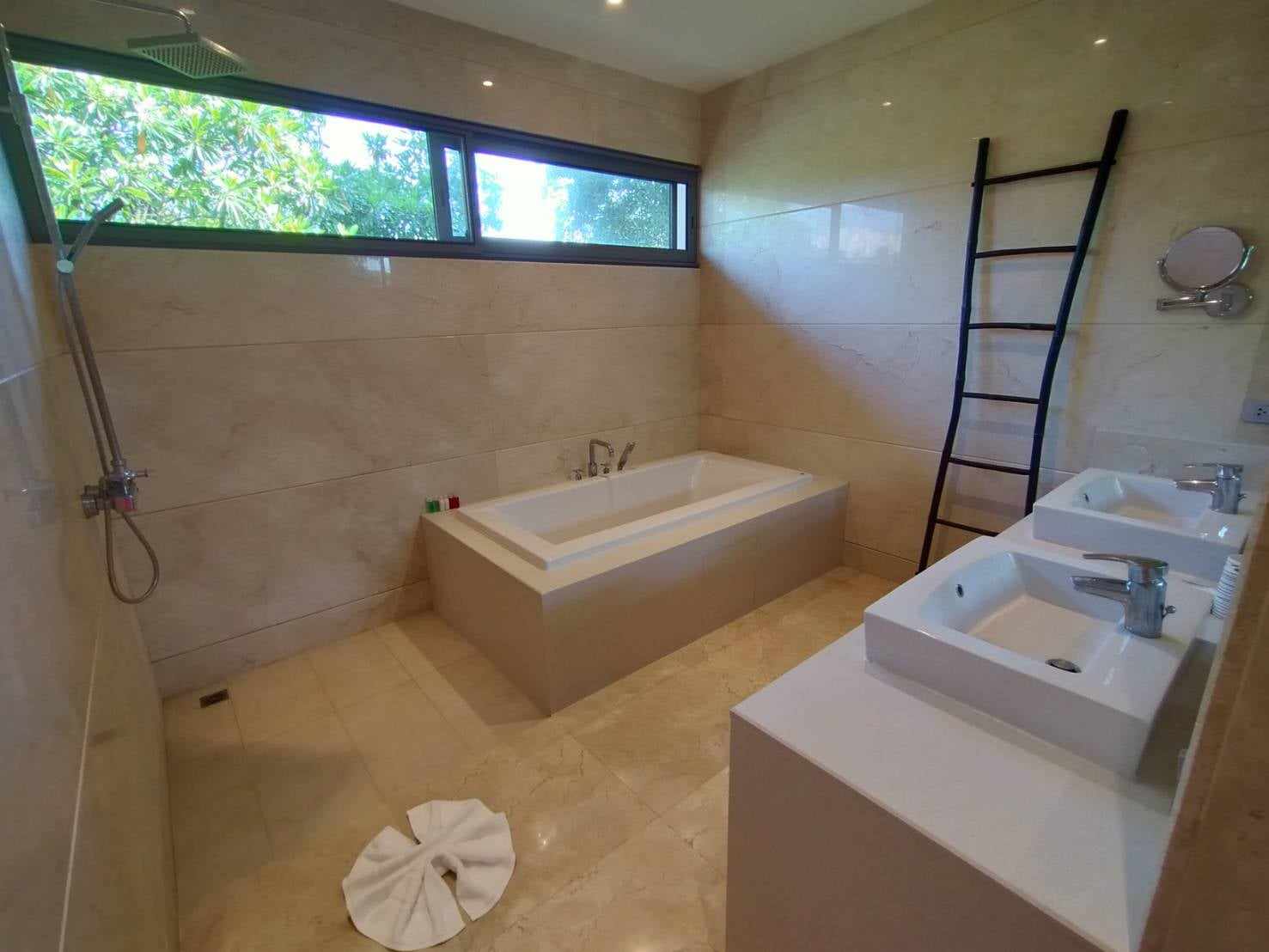 Thimala Villa – Luxury 5-Star Beachfront Estate in Koh Samui