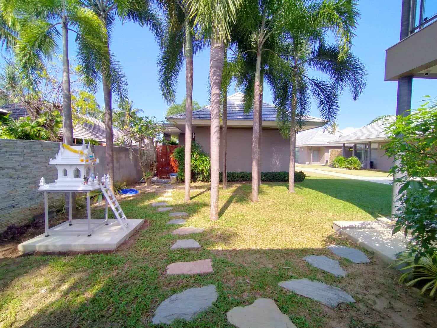 Thimala Villa – Luxury 5-Star Beachfront Estate in Koh Samui