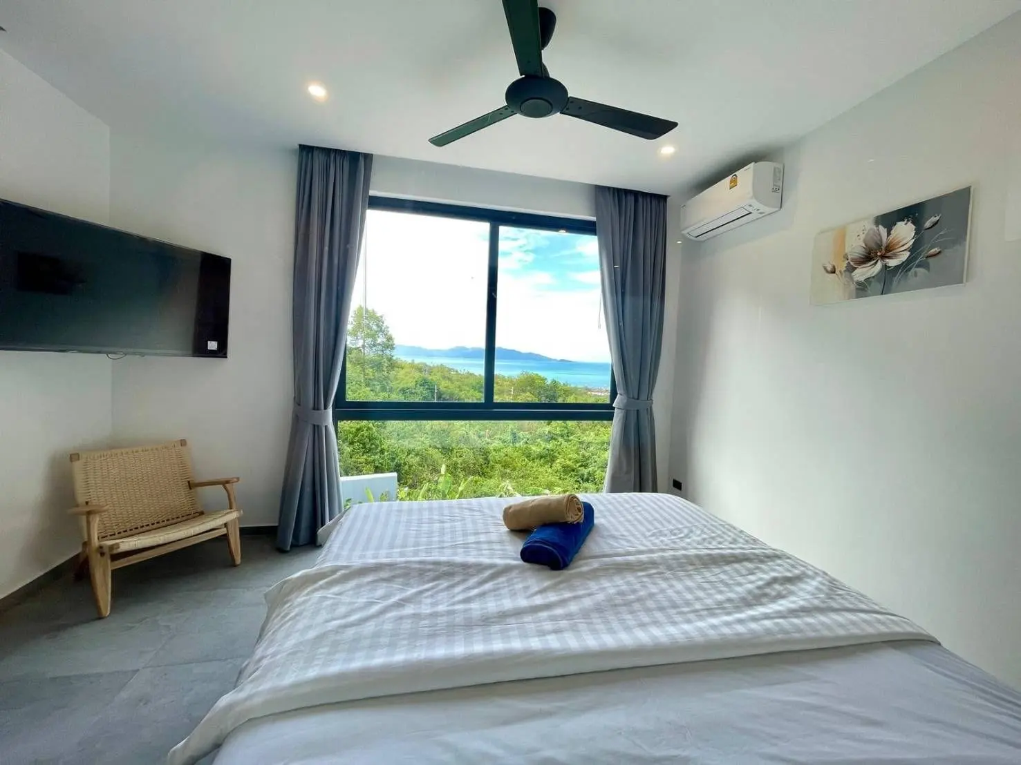 Modern 3-Bedroom Sea View Pool Villa for Sale in Bophut, Koh Samui