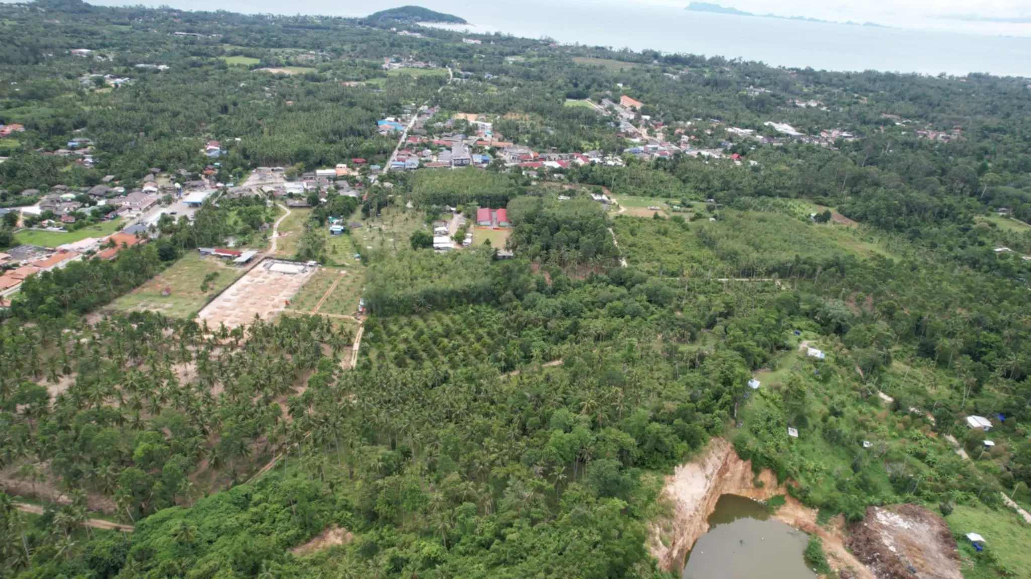 Nice mountain view & partial sea view