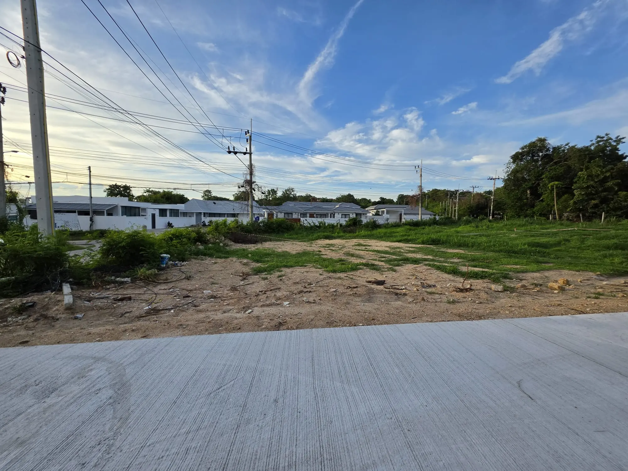 land-41 Land for Sale: Plai Laem Soi 4
