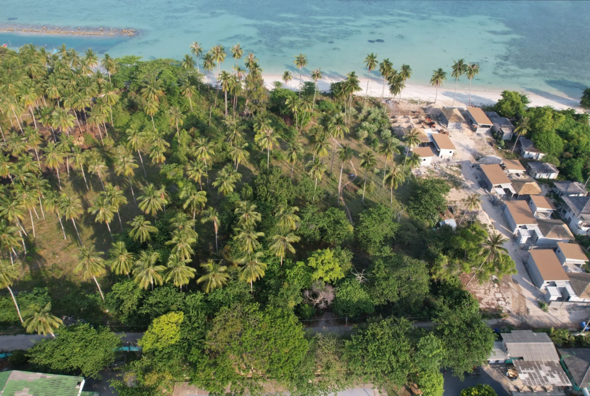Beachfront Land for Sale in Koh Samui | 6 Rai 2 Ngan 22 Sq.wah in Hua Thanon, Lamai