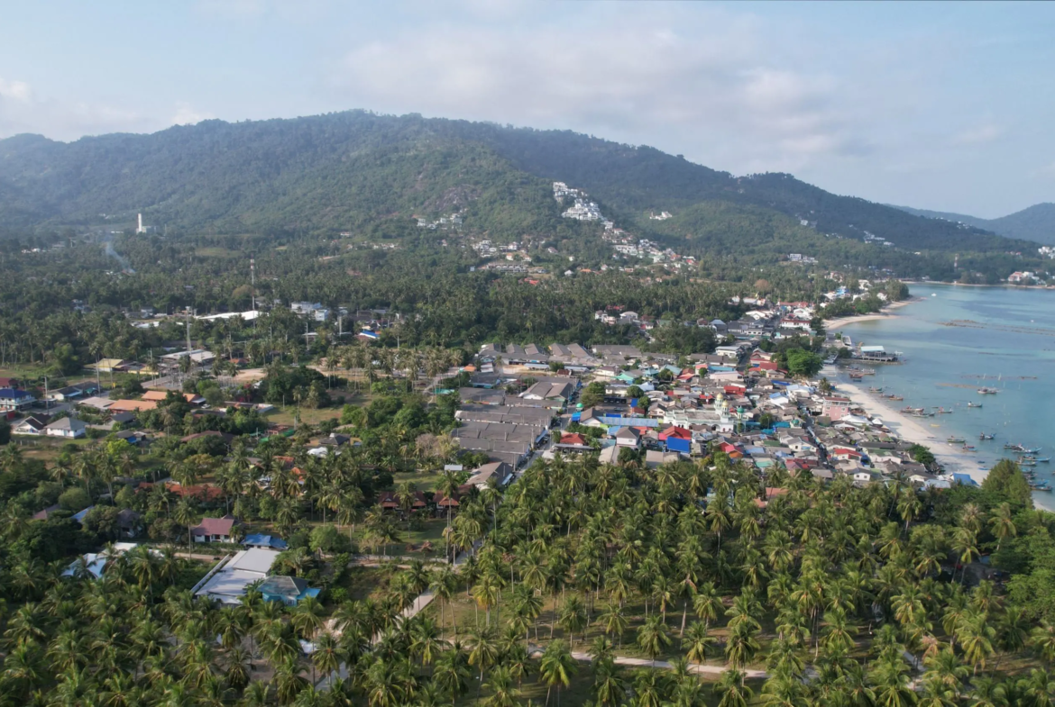 Beachfront Land for Sale in Koh Samui | 6 Rai 2 Ngan 22 Sq.wah in Hua Thanon, Lamai