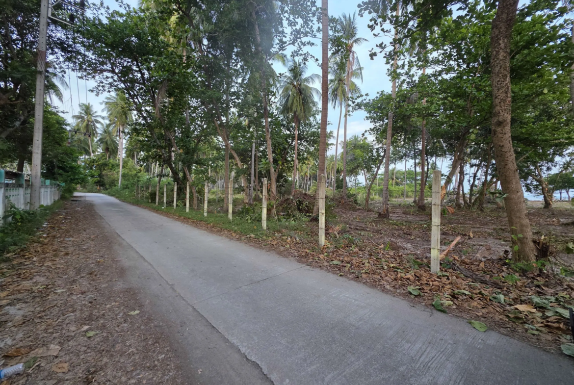 Beachfront Land for Sale in Koh Samui | 6 Rai 2 Ngan 22 Sq.wah in Hua Thanon, Lamai