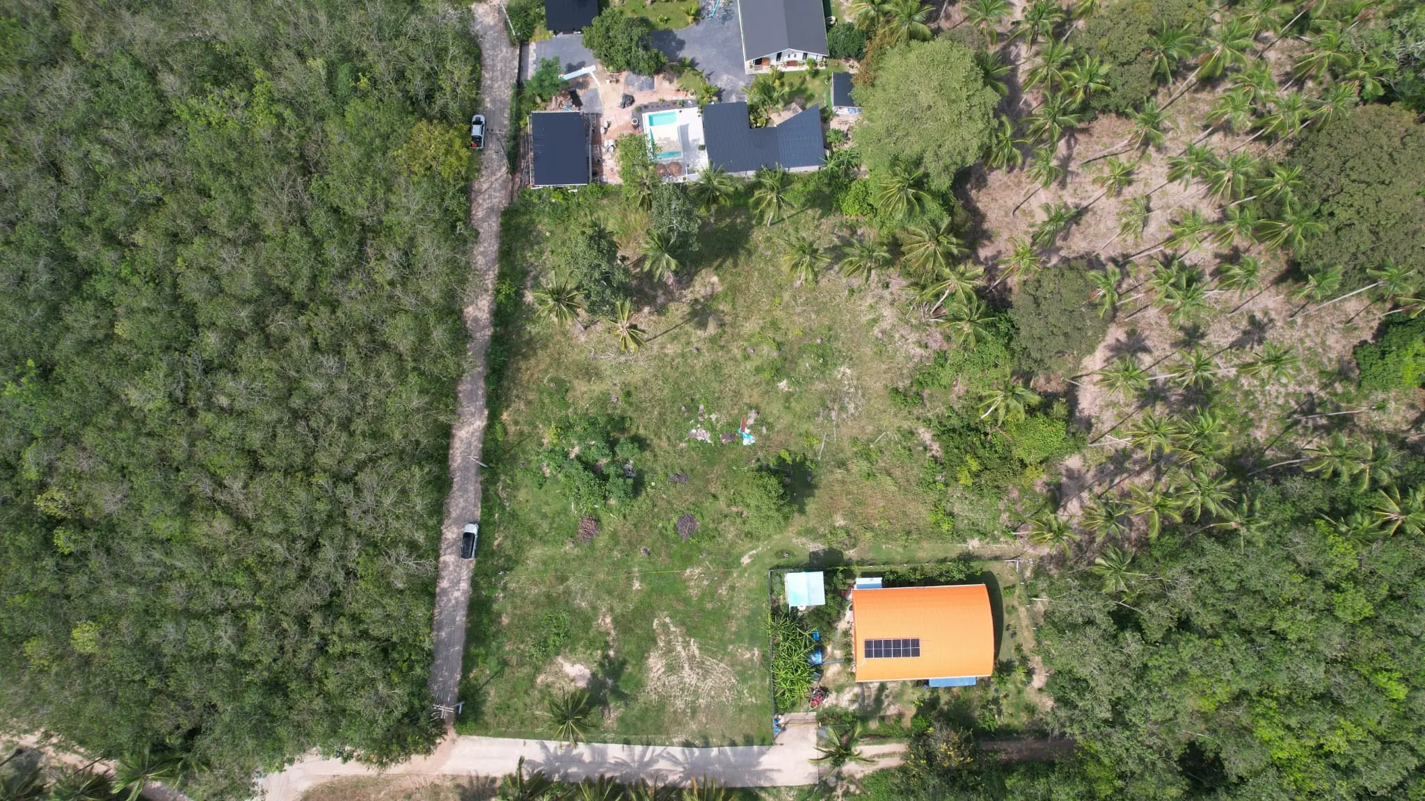Land for Sale in Taling Ngam, Koh Samui_4 Prime 800 Sqm Land Plot for Sale in Koh Samui – Just 950m to the Beach!