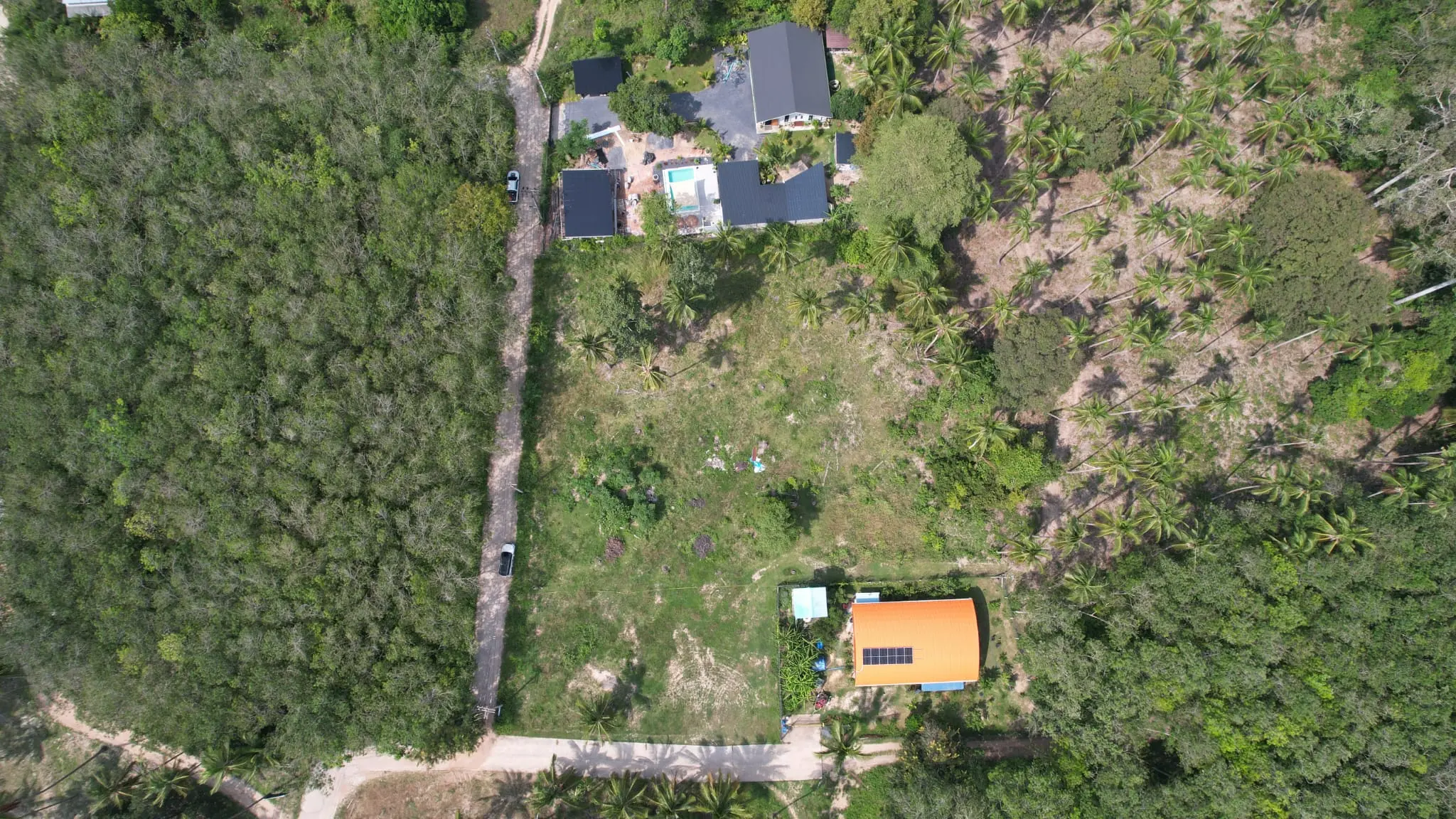Land for Sale in Taling Ngam, Koh Samui_9 Prime 800 Sqm Land Plot for Sale in Koh Samui – Just 950m to the Beach!