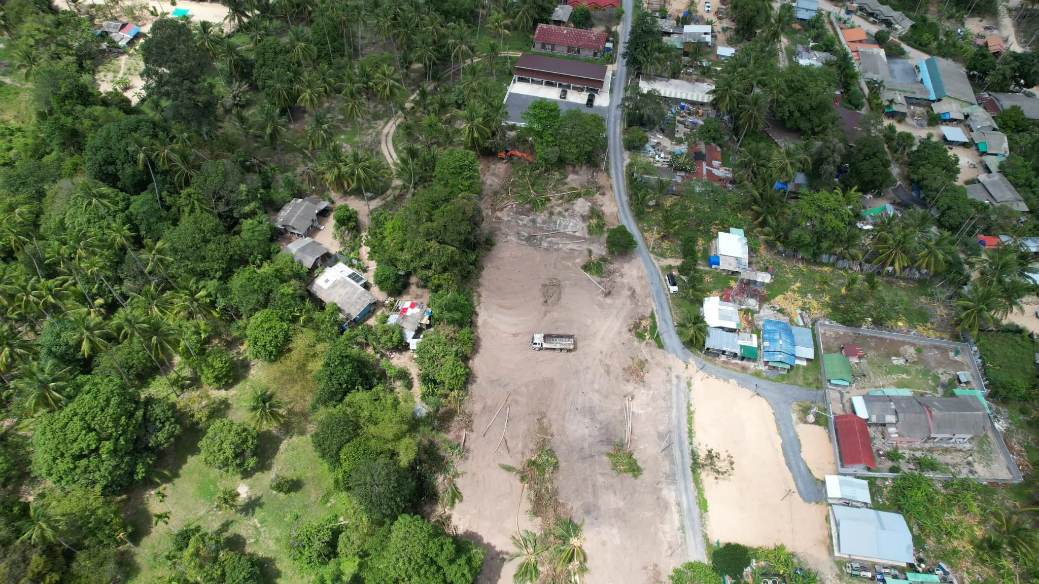 ขายที่ดินแม่น้ำซอย_7_27 Land for Sale in Mae Nam Soi 7, Koh Samui – Prime Subdivided Plots with Red Title Deed (Chanote)