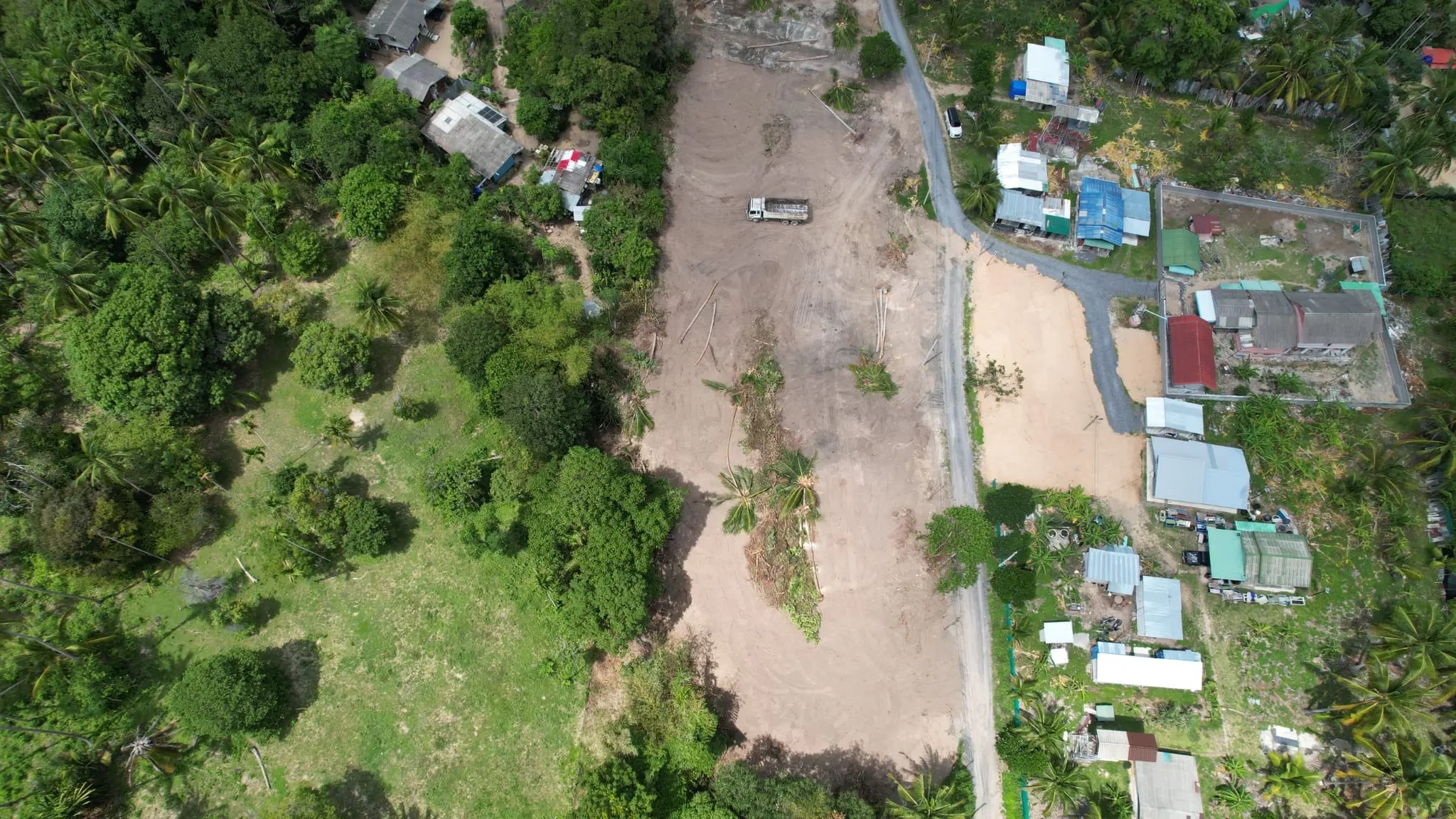 ขายที่ดินแม่น้ำซอย_7_29 Land for Sale in Mae Nam Soi 7, Koh Samui – Prime Subdivided Plots with Red Title Deed (Chanote)