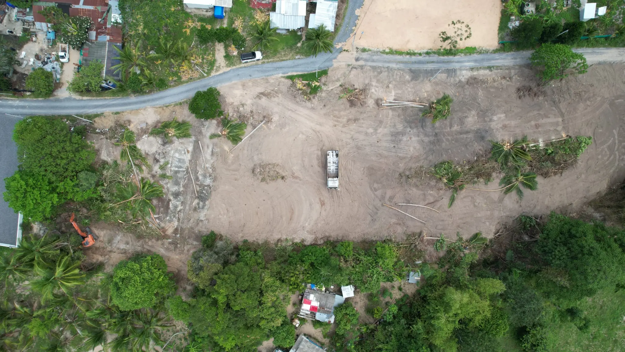 ขายที่ดินแม่น้ำซอย_7_32 Land for Sale in Mae Nam Soi 7, Koh Samui – Prime Subdivided Plots with Red Title Deed (Chanote)